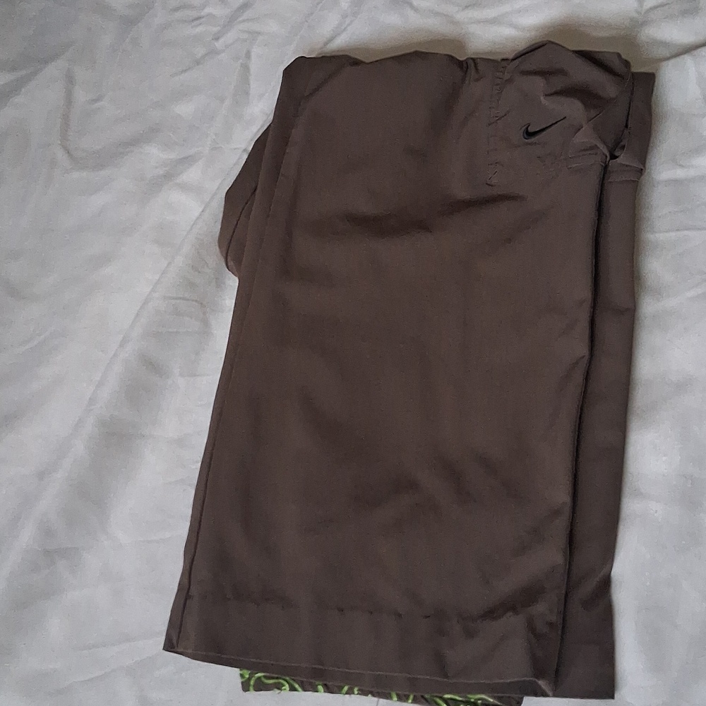 Nike Brown Pants with Subtle Black Swoosh - Picture 2 of 7